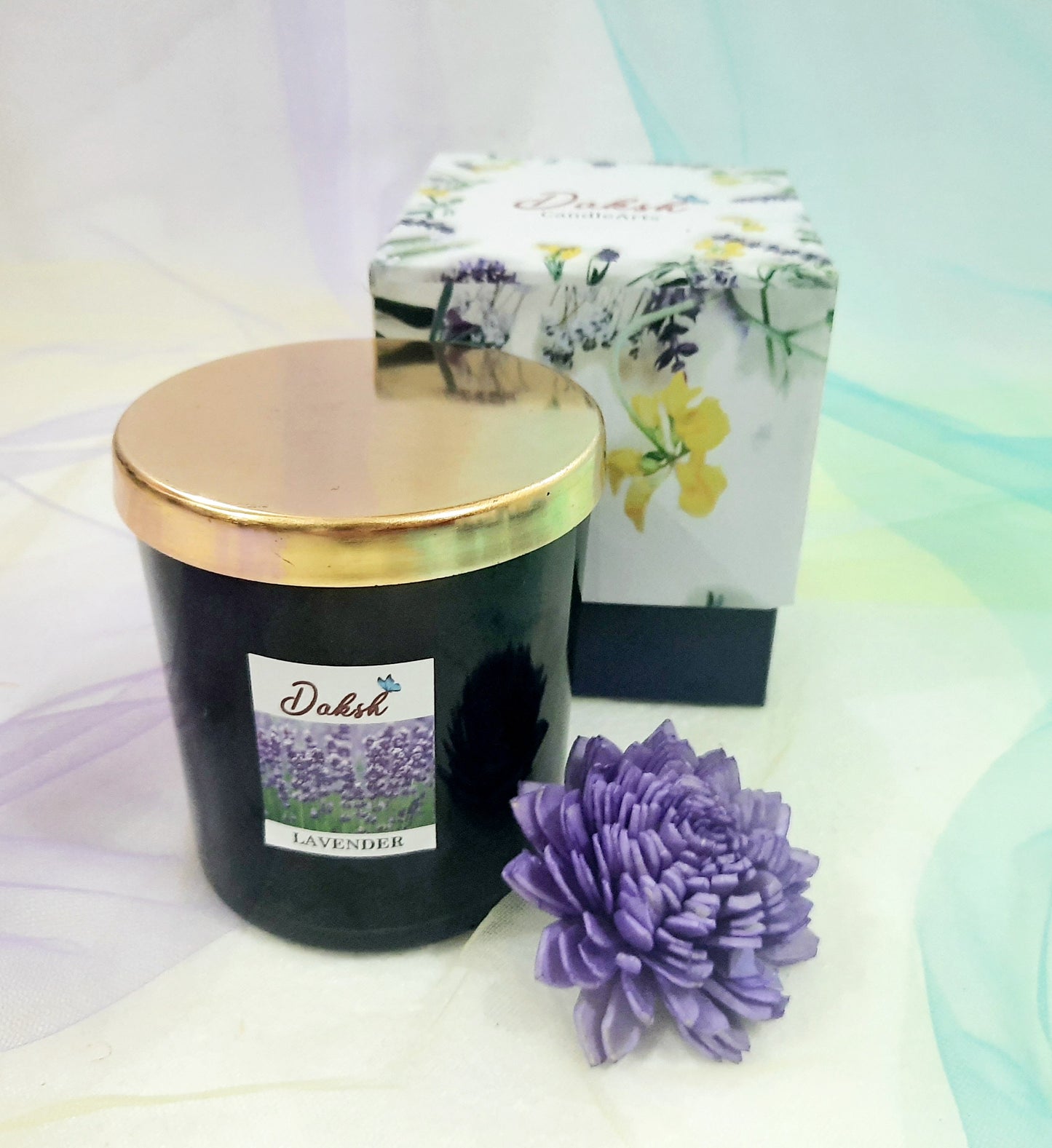 Black Golden Lid jar Candle in a Luxury Gift Box - Lavender Scented