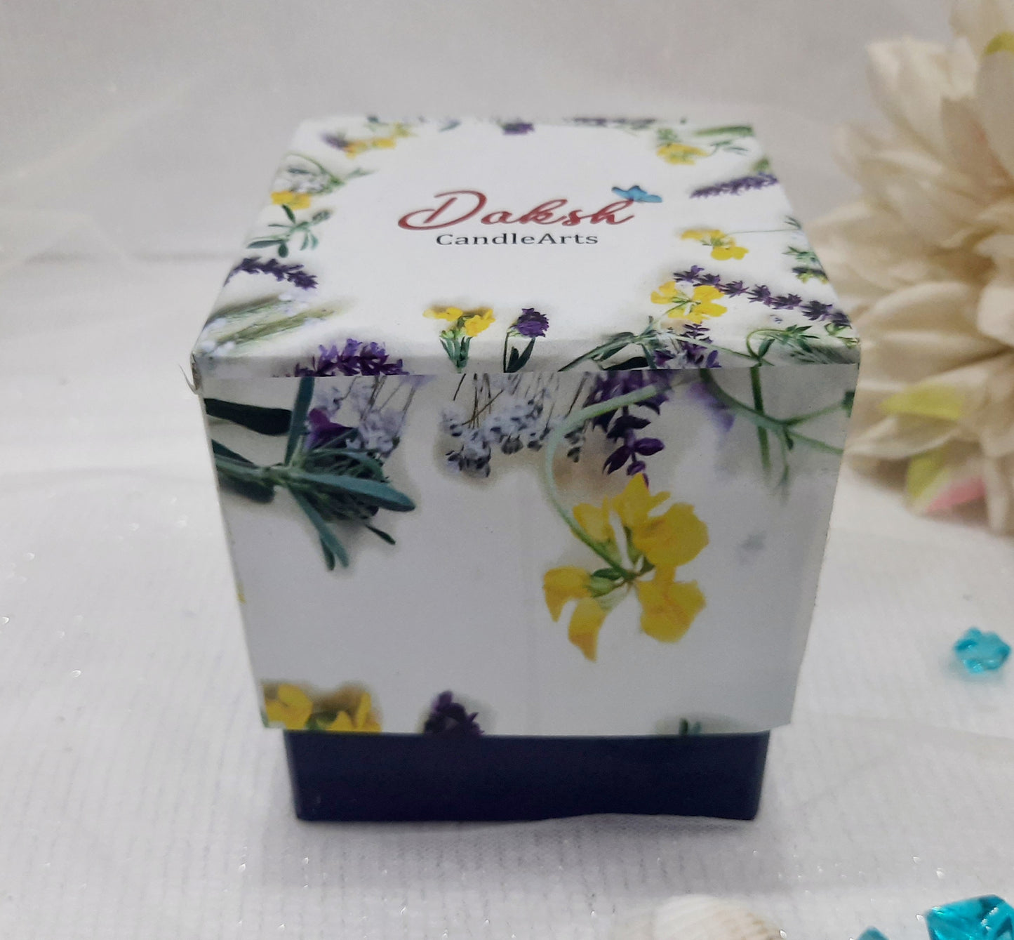 " Happy Anniversary " Frosted Scented Candle Gift Box ( Lavender Rose )